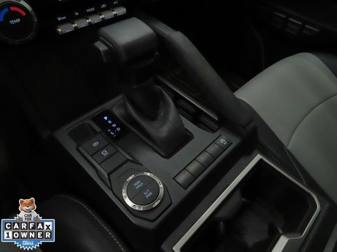 Used 2024 Toyota Tacoma SR5 image 18