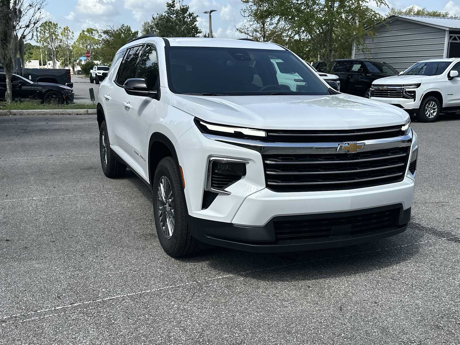 New 2026 Chevrolet Traverse LT w/ LPO, Floor Liner Package FWD image 8