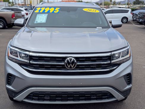 Used 2021 Volkswagen Atlas Cross Sport SE w/ Luggage Net & Mats Package FWD image 6