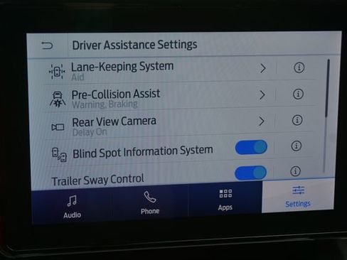 Certified 2023 Ford Explorer XLT image 7