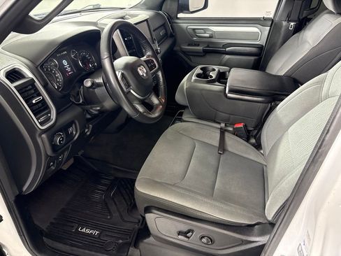 Used 2022 RAM 1500 Big Horn AWD/4WD image 25