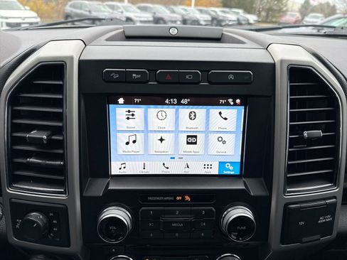 Used 2018 Ford F150 Lariat w/ Equipment Group 502A Luxury image 16