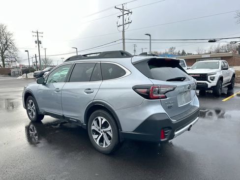Used 2020 Subaru Outback Limited XT w/ Popular Package #2 image 11