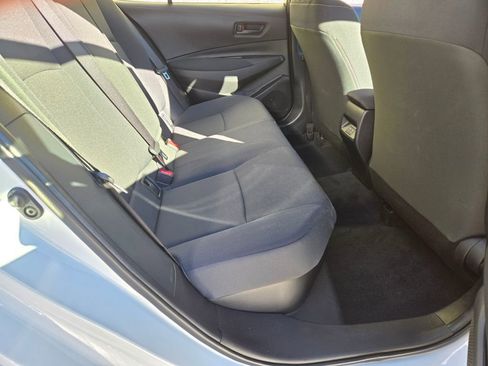 Used 2024 Toyota Corolla LE image 18
