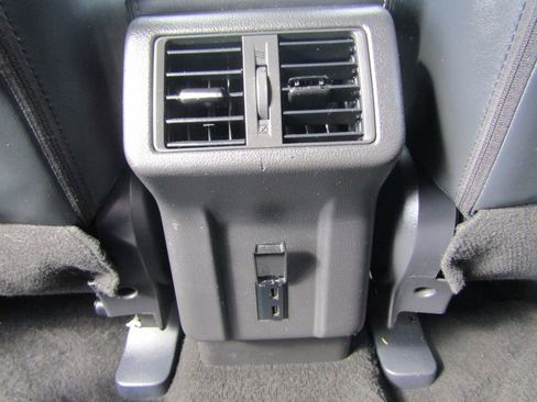 Used 2022 Mitsubishi Outlander SEL image 27