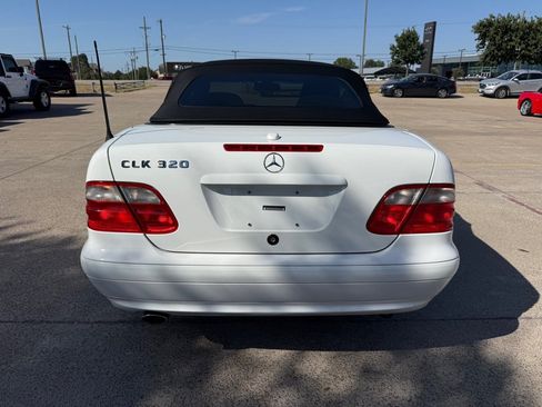 Used 2003 Mercedes-Benz CLK 320 Cabriolet image 6