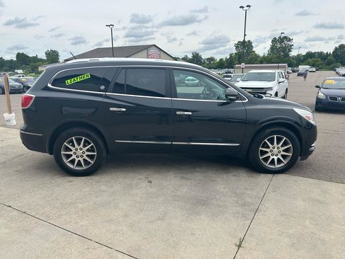 Used 2013 Buick Enclave Leather FWD image 4