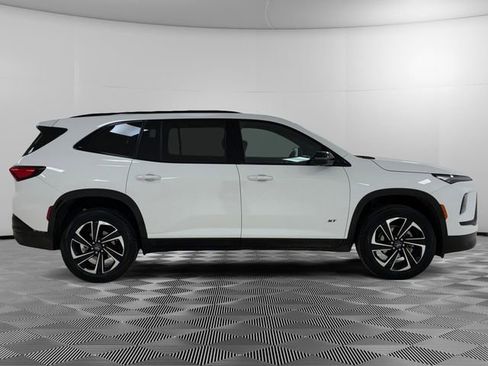 Certified 2025 Buick Enclave Sport Touring AWD/4WD image 6