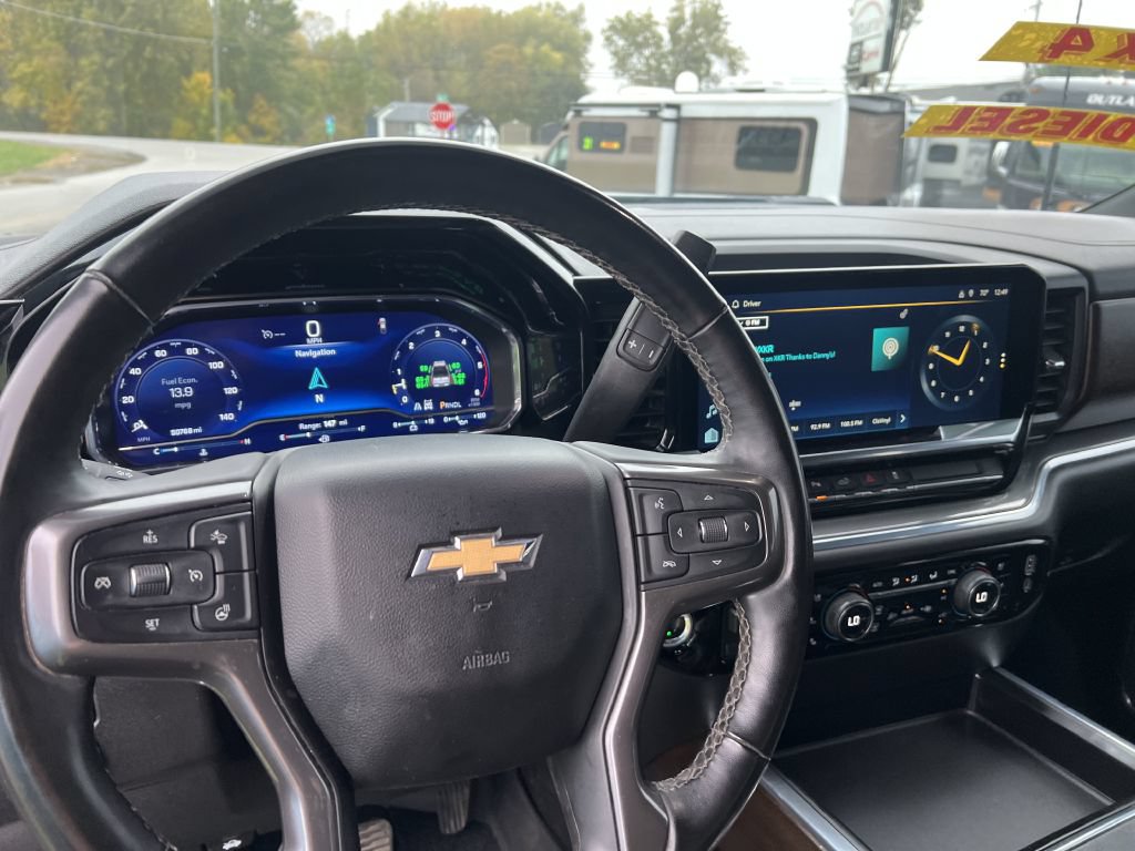 Used 2024 Chevrolet Silverado 3500 High Country w/ High Country Premium Package AWD/4WD image 45