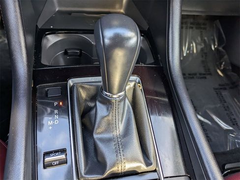 Used 2025 MAZDA MAZDA3 s image 24