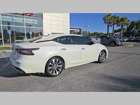 Used 2023 Nissan Maxima Platinum w/ Sport Mat Group FWD image 34