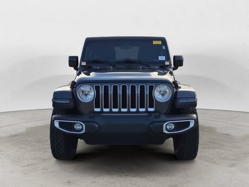 Used 2020 Jeep Wrangler Unlimited Sahara w/ Uconnect 4C Nav & Sound Group AWD/4WD image 2