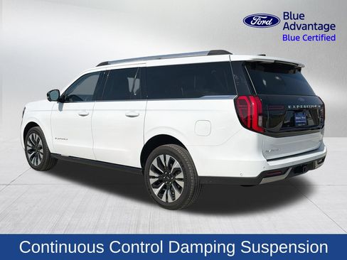 Certified 2025 Ford Expedition Max Platinum w/ Driver's Package AWD/4WD image 8