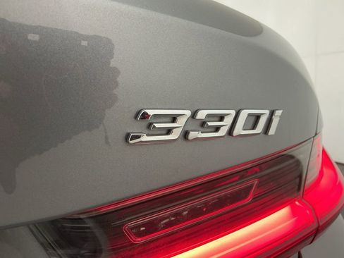 Certified 2025 BMW 330i Sedan w/ M Sport Package image 31