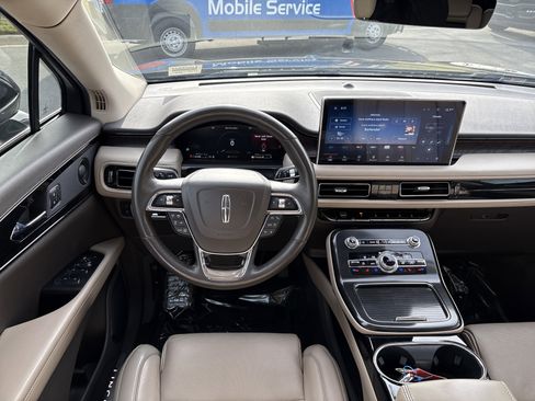 Used 2022 Lincoln Nautilus Reserve w/ Equipment Group 201A image 20