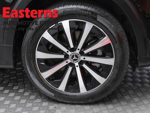 Used 2022 Mercedes-Benz GLB 250 4MATIC w/ Premium Package Lite image 31