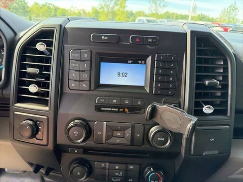 Used 2018 Ford F150 XL w/ Equipment Group 101A Mid AWD/4WD image 24