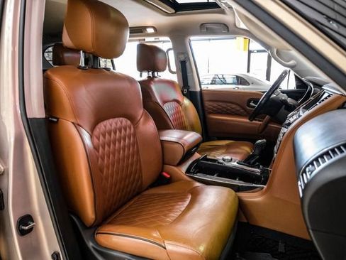 Used 2019 INFINITI QX80 Luxe w/ Proactive Package image 35