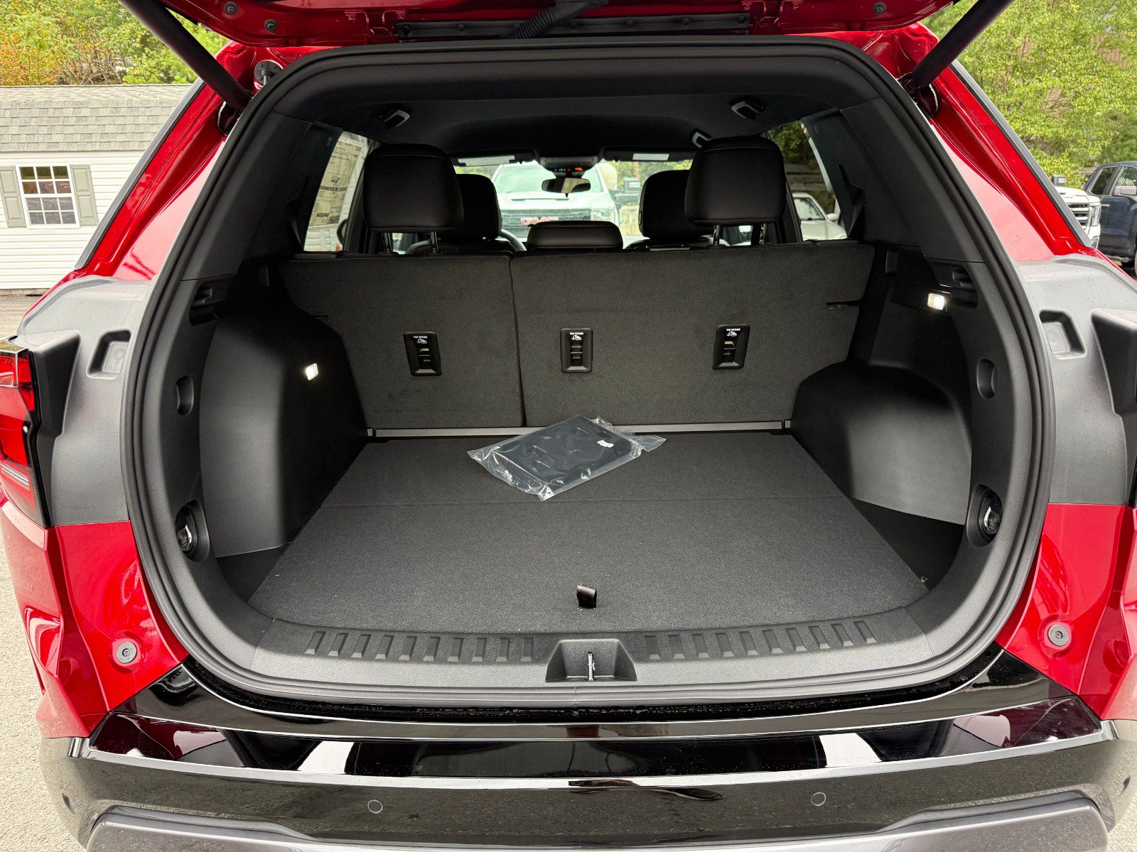 New 2027 GMC Terrain AT4 AWD/4WD image 19