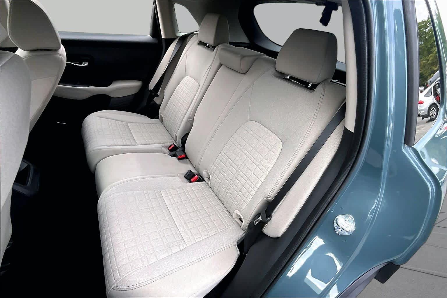 Used 2026 Honda HR-V LX image 18