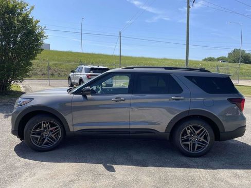 New 2026 Ford Explorer ST AWD/4WD image 6