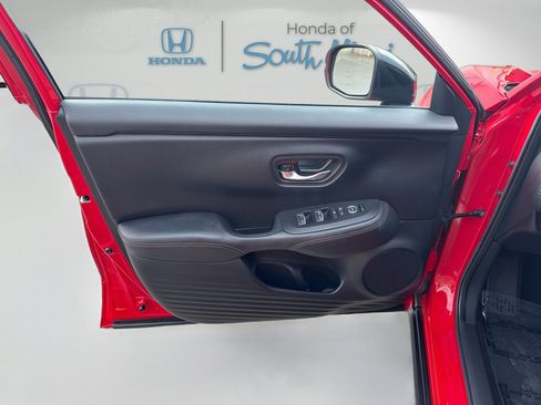 Certified 2024 Honda HR-V Sport image 19