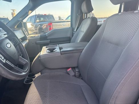 Used 2016 Ford F150 XLT image 8