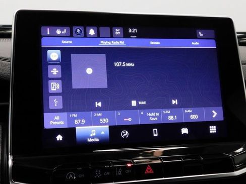 Used 2023 Jeep Compass Latitude image 34