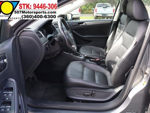 Used 2014 Volkswagen Jetta TDI FWD image 13