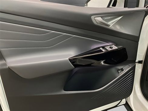 Used 2023 Volkswagen ID.4 Pro S image 26