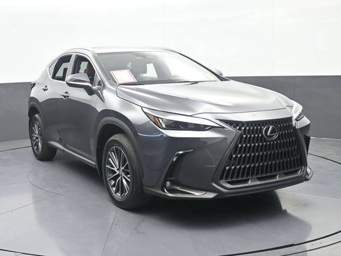 Used 2022 Lexus NX 350 AWD image 9