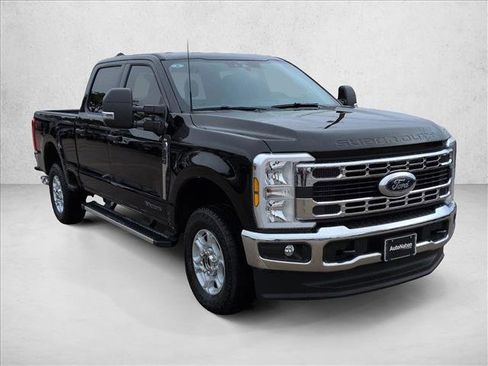 New 2026 Ford F250 XLT w/ FX4 Off-Road Package image 6