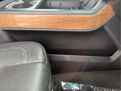 Used 2015 Chevrolet Silverado 2500 LTZ image 19