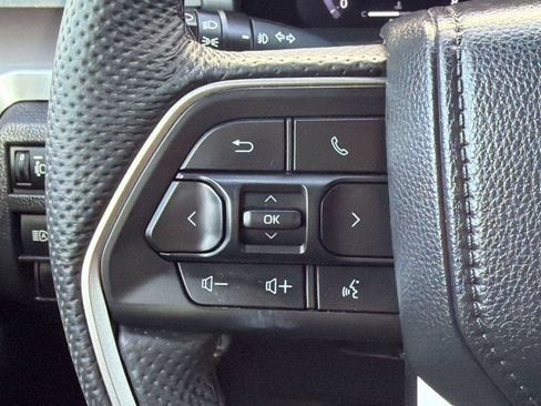 Used 2024 Toyota Tacoma TRD Sport w/ TRD Sport Upgrade Package RWD image 17