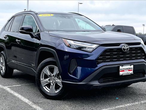 Used 2024 Toyota RAV4 XLE image 2
