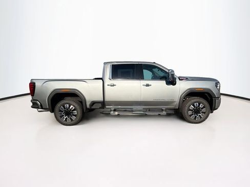 New 2026 GMC Sierra 2500 Denali w/ Denali Reserve Package AWD/4WD image 8