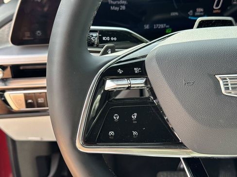 Certified 2024 Cadillac Lyriq Luxury RWD image 17