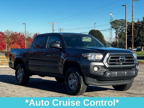 Used 2022 Toyota Tacoma SR image 11