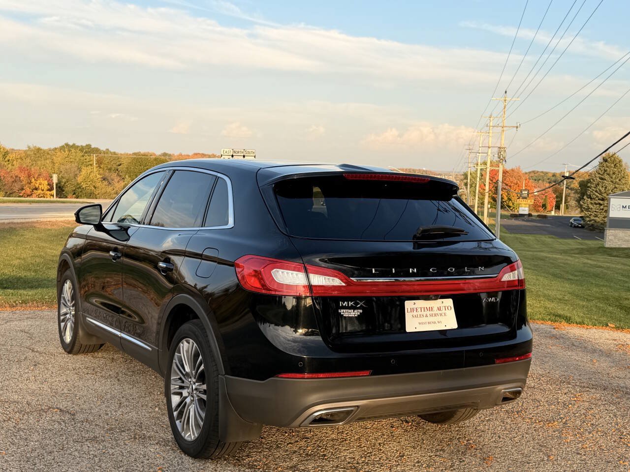 Used 2018 Lincoln MKX Reserve w/ Lincoln MKX Climate Package AWD/4WD image 4