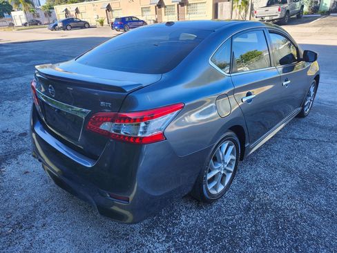 Used 2013 Nissan Sentra SR w/ Driver Pkg image 7