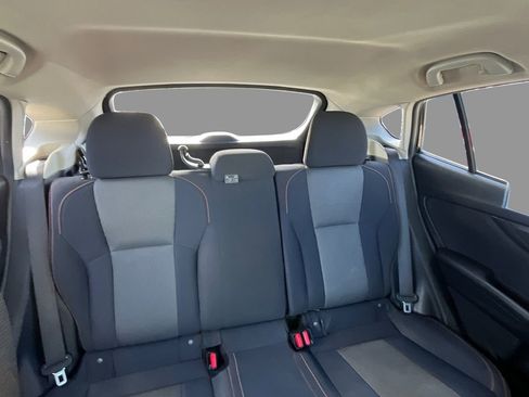 Used 2019 Subaru Crosstrek 2.0i Premium w/ Eyesight System image 13