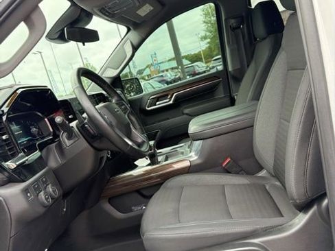 Used 2024 Chevrolet Silverado 1500 RST w/ Protection Package AWD/4WD image 13