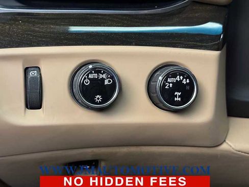 Used 2018 Cadillac Escalade ESV Platinum image 38