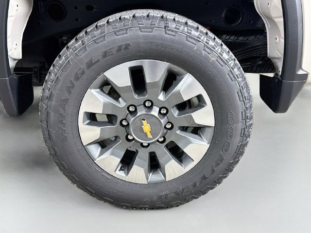 New 2026 Chevrolet Silverado 2500 Custom AWD/4WD image 30
