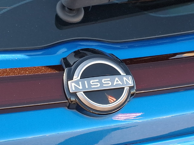 Used 2023 Nissan Kicks SR w/ SR Premium Package FWD image 29