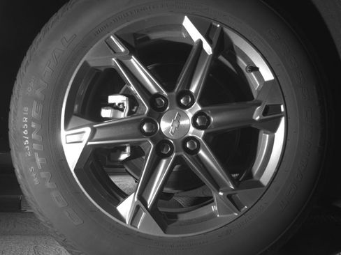 Used 2026 Chevrolet Blazer LT FWD image 18