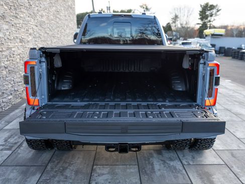 Used 2025 Ford F450 Platinum image 13