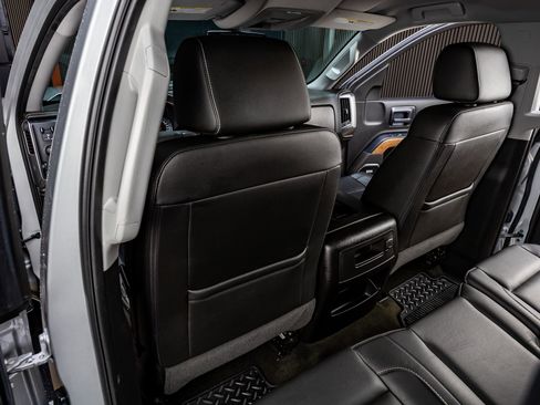 Used 2017 Chevrolet Silverado 1500 LTZ w/ Sport Package image 32