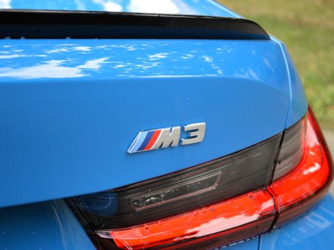 Used 2024 BMW M3 RWD image 11