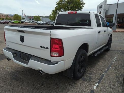 Certified 2019 RAM 1500 Express w/ Express Value Package AWD/4WD image 3